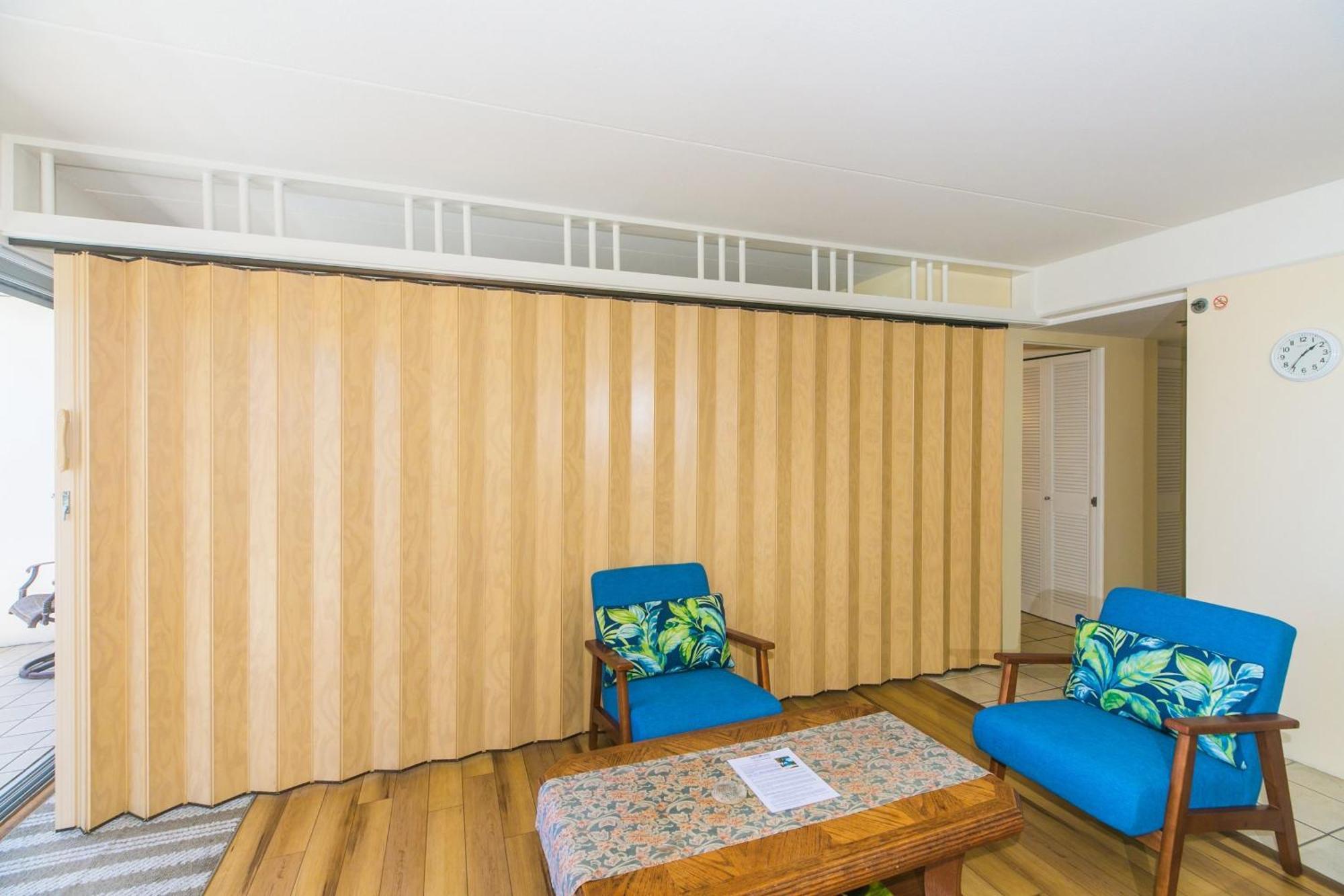 Ilikai Tower One Bedroom Lagoon View Waikiki Condos With Lanai & Free Wifi Honolulu Chambre photo