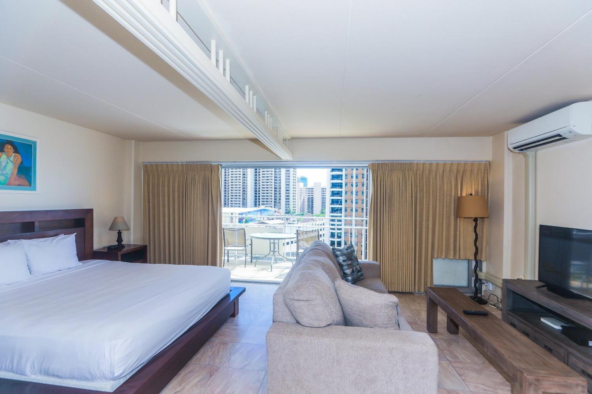 Ilikai Tower One Bedroom Lagoon View Waikiki Condos With Lanai & Free Wifi Honolulu Chambre photo